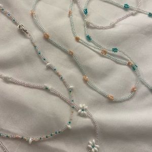 Hand-made beaded necklace/bracelet/chocker 🍬
